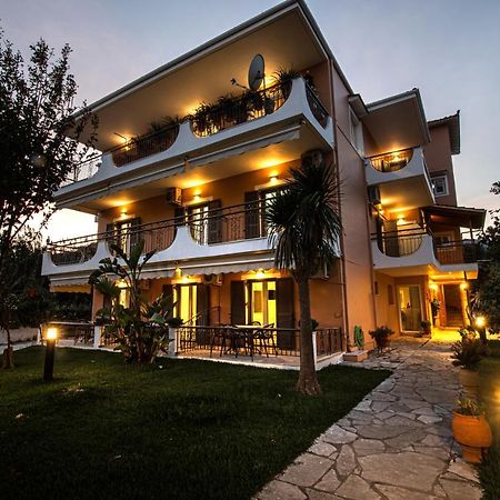 Hotel Sunny Garden Nydri  Exterior foto