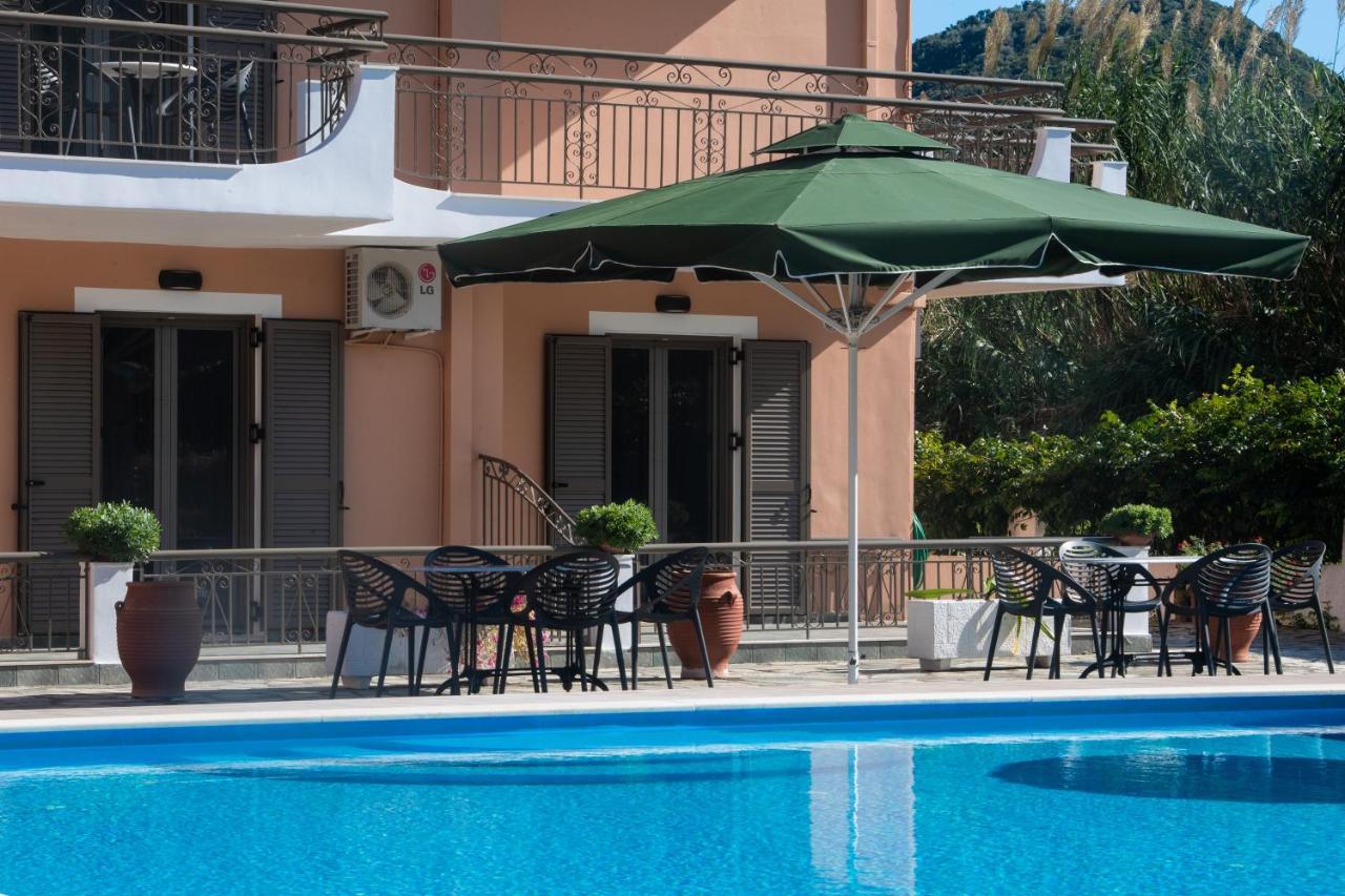 Hotel Sunny Garden Nydri  Exterior foto