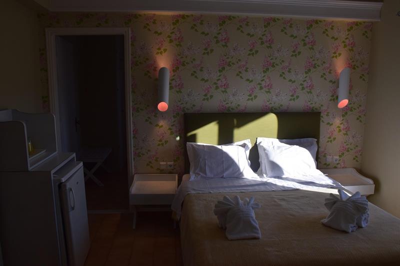 Hotel Sunny Garden Nydri  Exterior foto