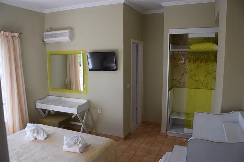 Hotel Sunny Garden Nydri  Exterior foto