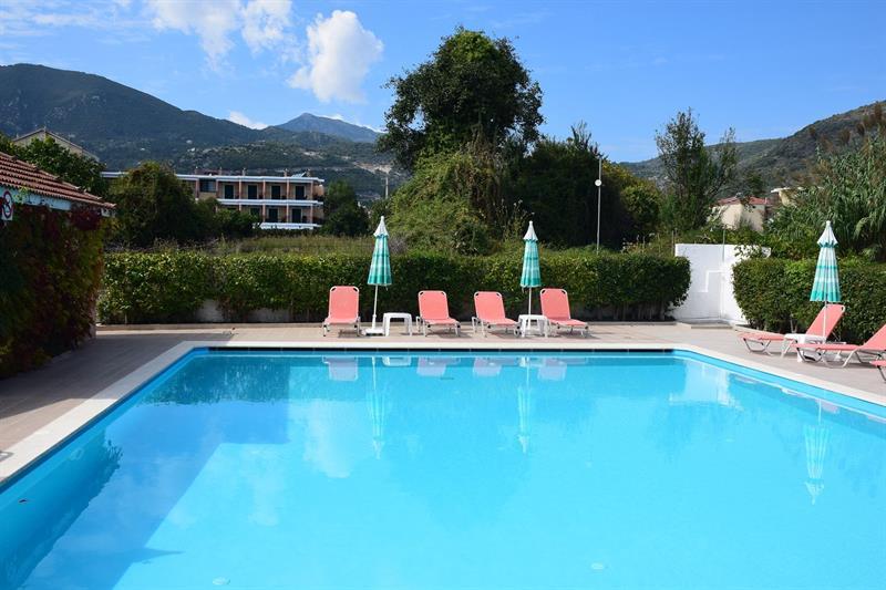Hotel Sunny Garden Nydri  Exterior foto